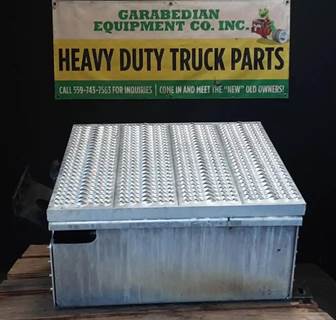 Peterbilt 579 Battery Box