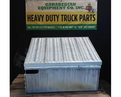 Peterbilt 579 Battery Box