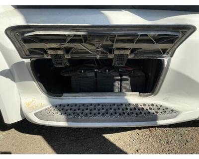 Peterbilt 579 Battery Box