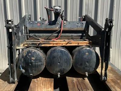 Volvo VNL Battery Box