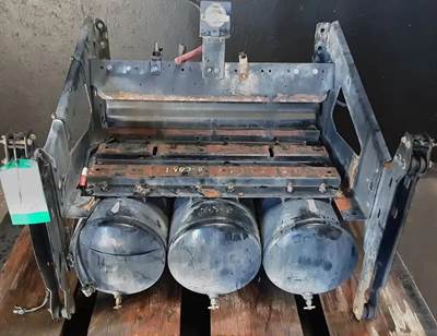 Volvo VNL Battery Box