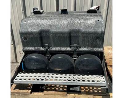 Volvo VNL Battery Box