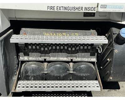 Volvo VNL Battery Box