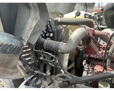 Mack Pinnacle CXU612 Bracket for a Mack CXU612