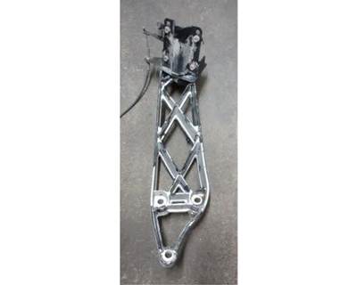 Volvo VNL Bracket