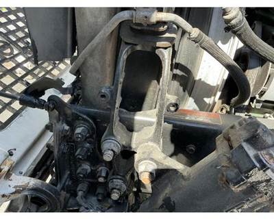 Volvo VNL Bracket