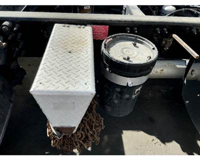 Volvo VNM Right Bracket