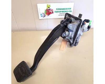 2017 Peterbilt 579 Brake Pedal Assembly, Part # G90-1174-201131110