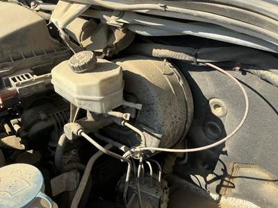 Freightliner Sprinter Left Brake Master Cylinder