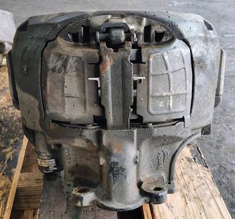 Bendix ADB22X Left Rear Brake for a Freightliner Cascadia 126