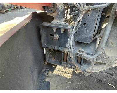 Kenworth T800 Left Front Bumper Bracket