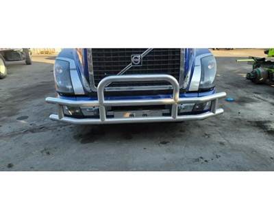 2017 Volvo VNL670 Moose Bumper Guard 90"W x 24"H, 44" Post to Post