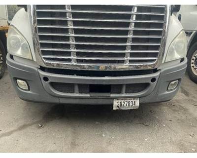 Freightliner Cascadia 113 Front Bumper for a Freightliner CASCADIA