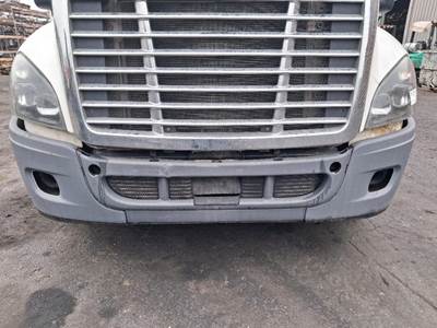 Freightliner Cascadia 125 Front Bumper for a Freightliner CASCADIA
