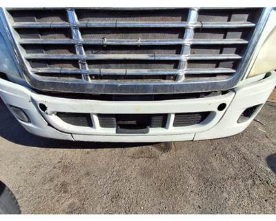 Freightliner Cascadia 125 Front Bumper
