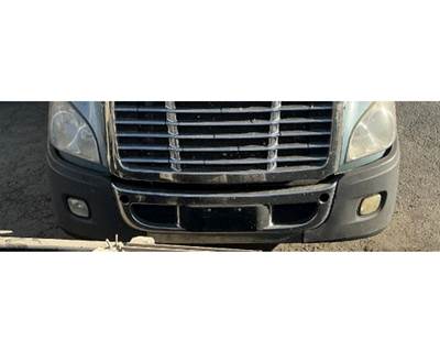 Freightliner Cascadia 125 Front Bumper for a Freightliner CASCADIA
