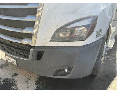 Freightliner Cascadia 126 Front Bumper for a Freightliner CASCADIA