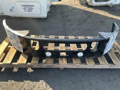 Mack Pinnacle CXU612 Front Bumper for a Mack CXU612