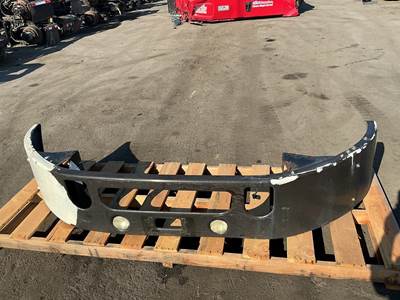 Mack Pinnacle CXU612 Front Bumper for a Mack CXU612