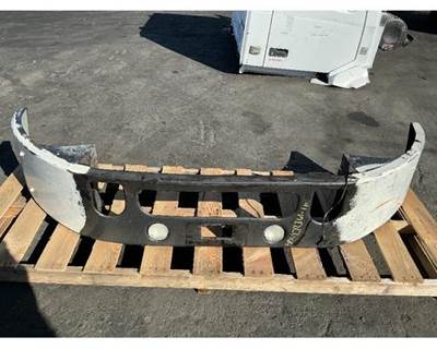Mack Pinnacle CXU612 Front Bumper for a Mack CXU612