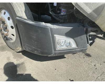 Volvo VNL Right Front Bumper