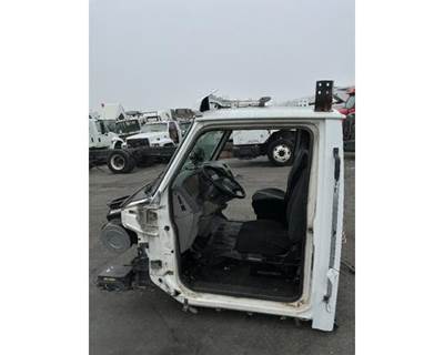 Ford L8513 Cab Assembly