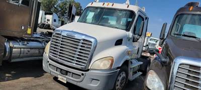 Freightliner Cascadia 113 Cab Assembly