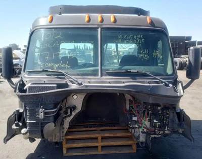 Freightliner Cascadia 113 Cab Assembly
