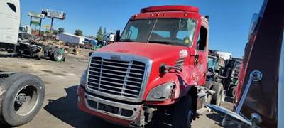Freightliner Cascadia 113 Cab Assembly