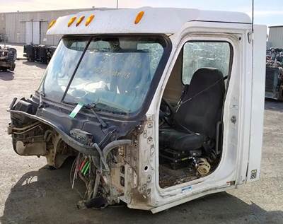 Freightliner Cascadia 113 Cab Assembly