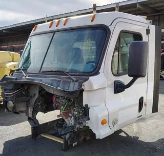 Freightliner Cascadia 113 Cab Assembly