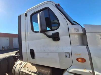 Freightliner Cascadia 113 Cab Assembly