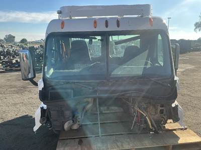 Freightliner Cascadia 113 Cab Assembly