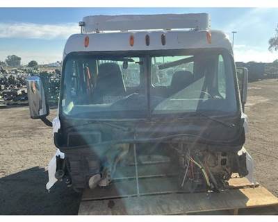 Freightliner Cascadia 113 Cab Assembly