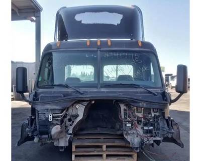 Freightliner Cascadia 113 Cab Assembly