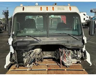Freightliner Cascadia 113 Cab Assembly