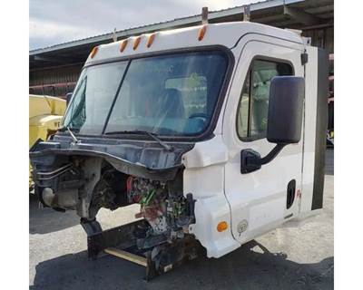 Freightliner Cascadia 113 Cab Assembly