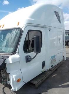 Freightliner Cascadia 125 Cab Assembly
