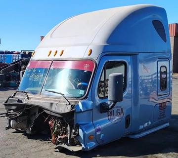 Freightliner Cascadia 125 Cab Assembly