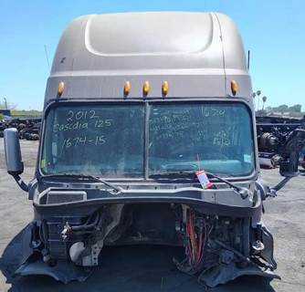 Freightliner Cascadia 125 Cab Assembly