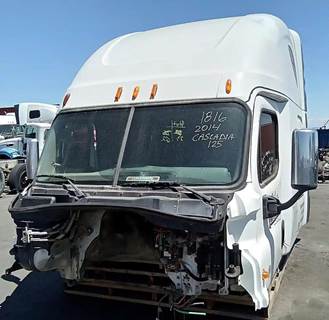 Freightliner Cascadia 125 Cab Assembly