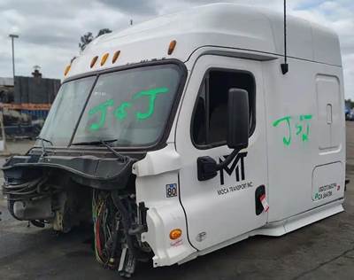 Freightliner Cascadia 125 Cab Assembly