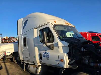 Freightliner Cascadia 125 Cab Assembly