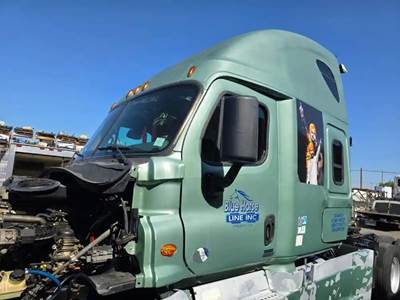 Freightliner Cascadia 125 Cab Assembly