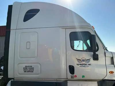 Freightliner Cascadia 125 Cab Assembly