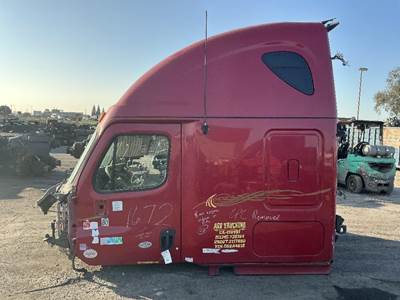Freightliner Cascadia 125 Cab Assembly
