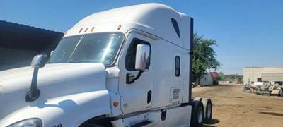 Freightliner Cascadia 125 Cab Assembly