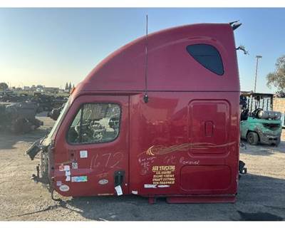 Freightliner Cascadia 125 Cab Assembly