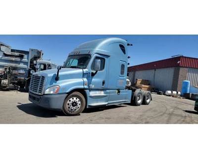 Freightliner Cascadia 125 Cab Assembly