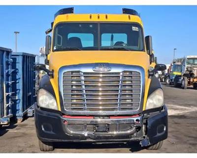 Freightliner Cascadia 125 Cab Assembly